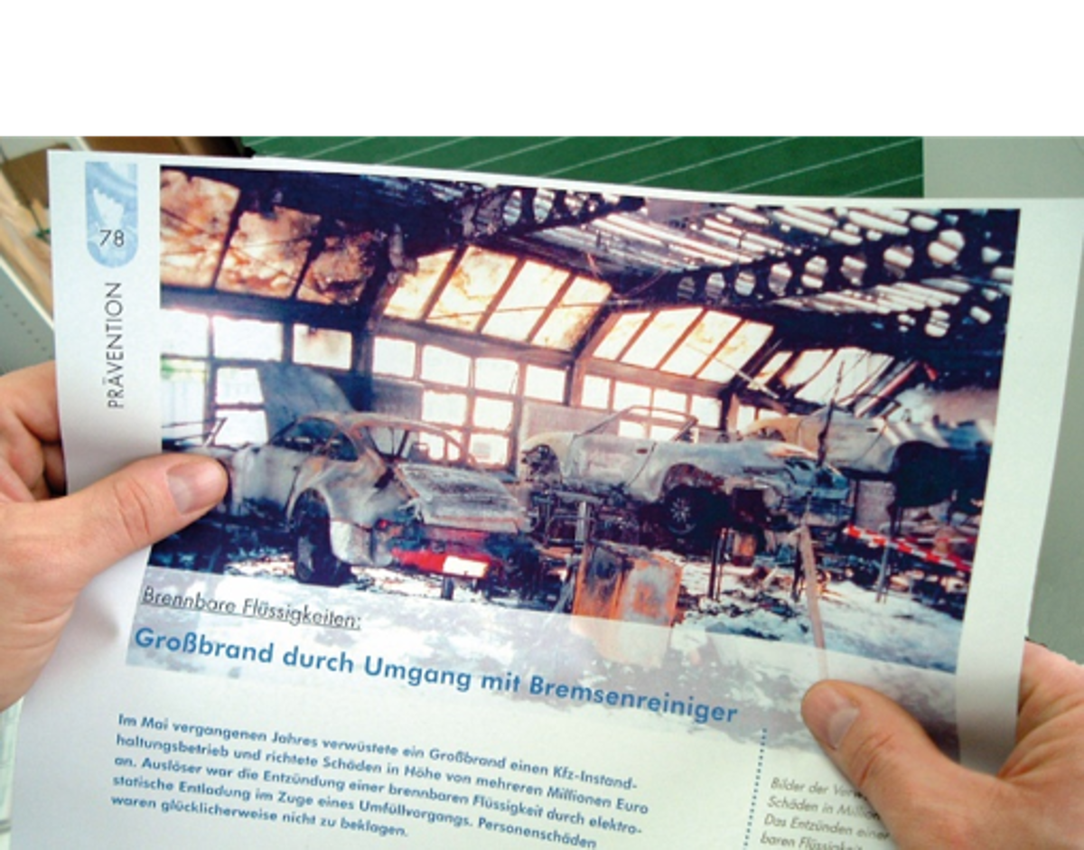 Zeitung mit Brandrisiko Artikel