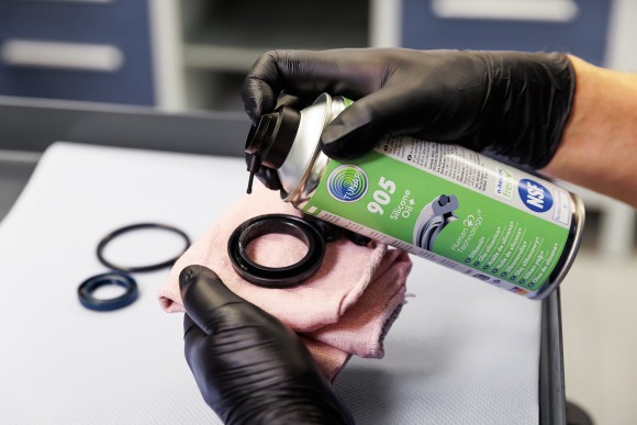 Tunap erweitert Sortiment um drei Spezialprodukte für moderne Schmier- und Wartungslösungen